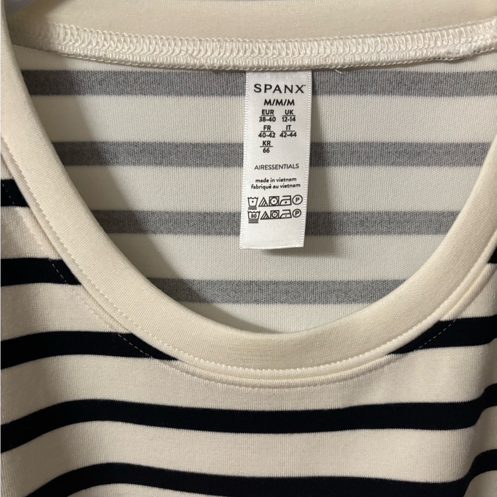 SPANX Air Essentials Black and White Striped Midi Dress with Belt - Picture 2 of 4